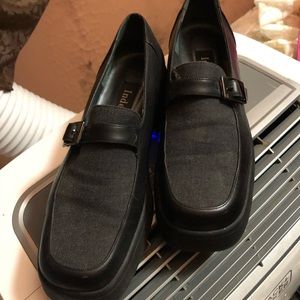 INDEED gray and black loafers. NWOT. 6.5